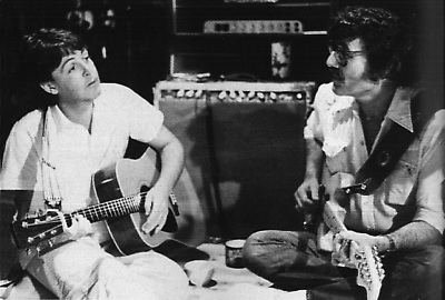 Paul com Carl Perkins.